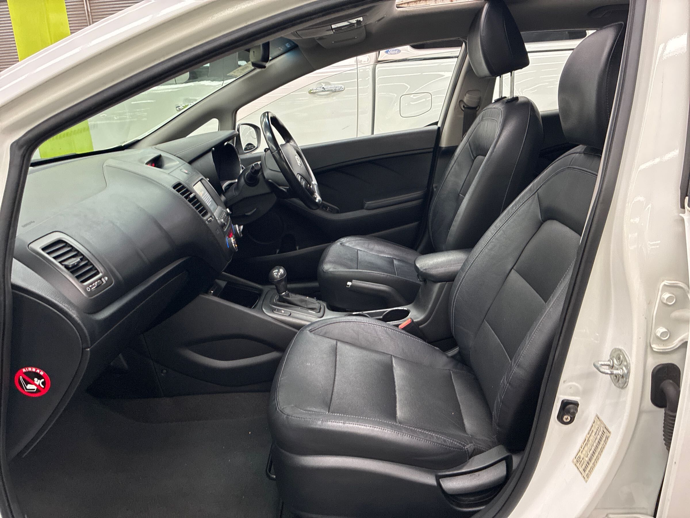 Vehicle photo