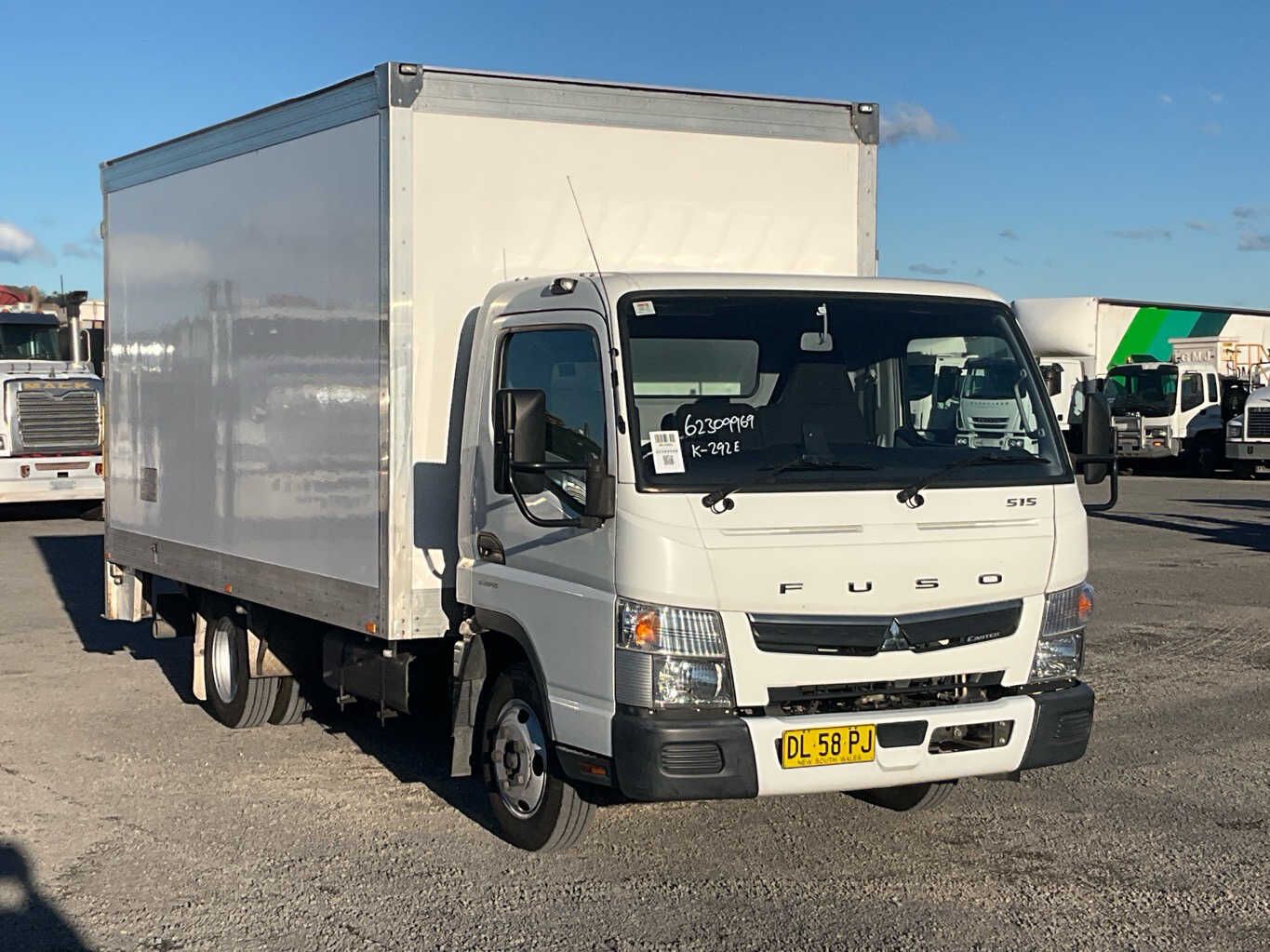 2020 Mitsubishi Fuso Canter 515