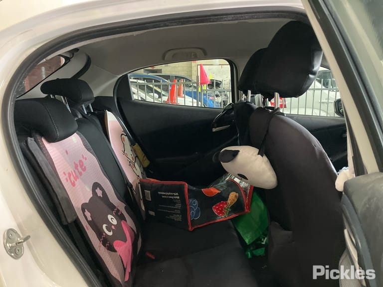 2016 Mazda 2 Used VIN MM0DJ2HAA0W231173 – photo 29