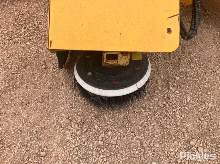 Slide 32