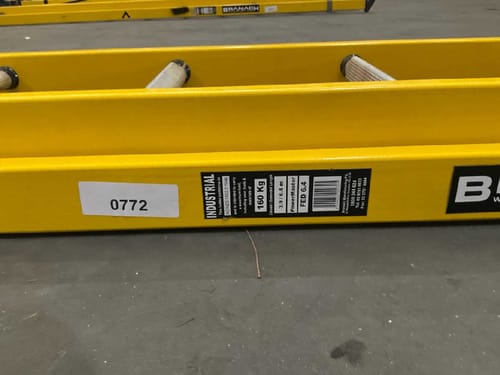slide-items-2