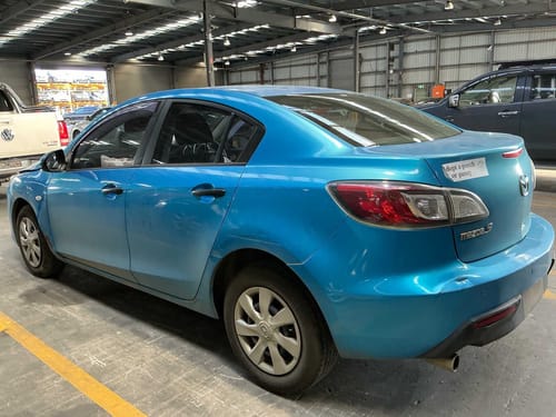 slide-items-3