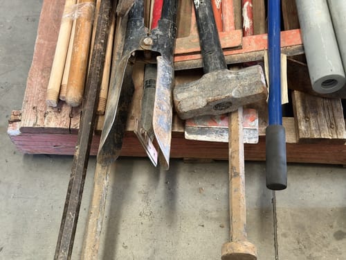 slide-items-3