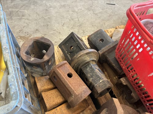 slide-items-2