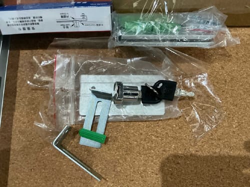slide-items-3