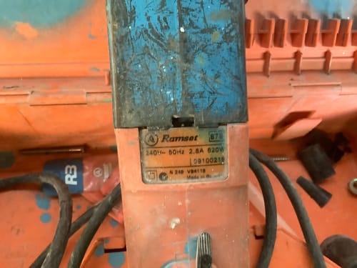 slide-items-2