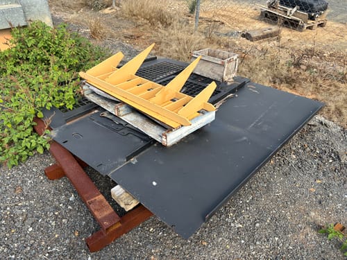slide-items-2