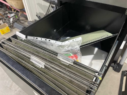 slide-items-3