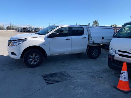 slide-items-3