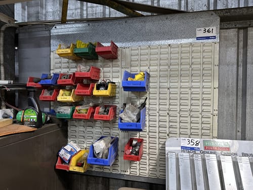 slide-items-1