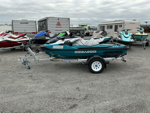 slide-items-3
