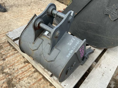 slide-items-3