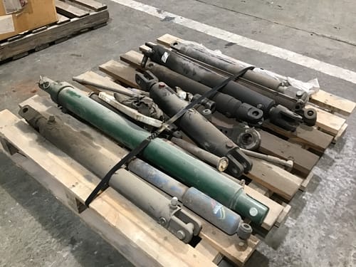 slide-items-3