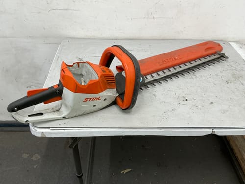 slide-items-3