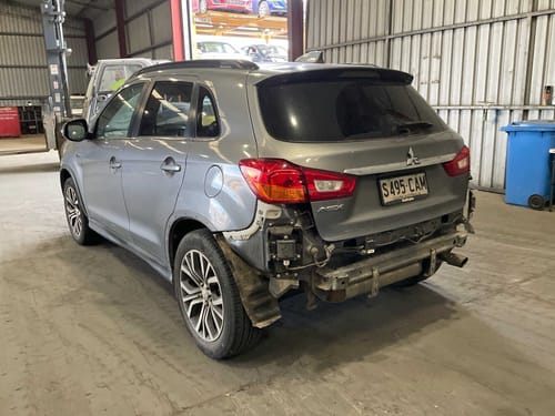 slide-items-4