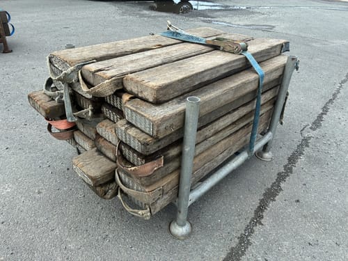 slide-items-4
