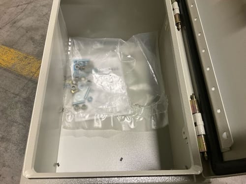 slide-items-3
