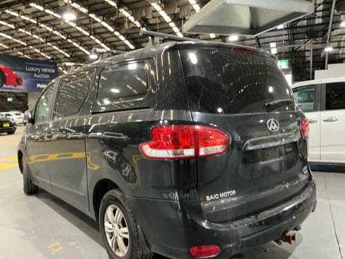slide-items-4