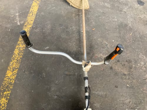 slide-items-3
