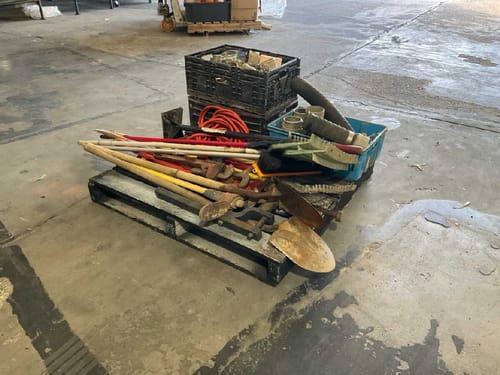 slide-items-3