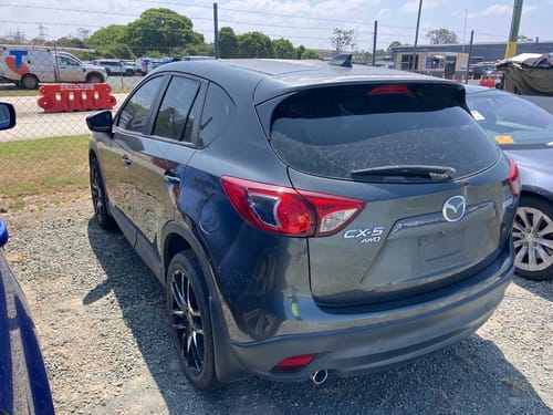 slide-items-3