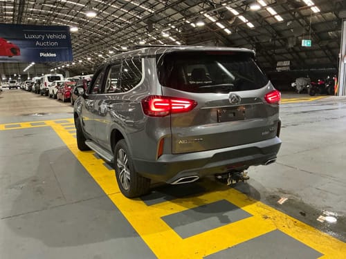 slide-items-4