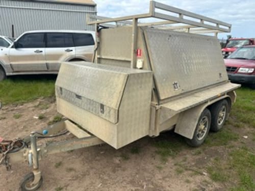 slide-items-0