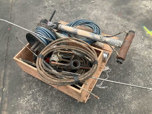 slide-items-3