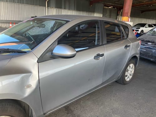 slide-items-3