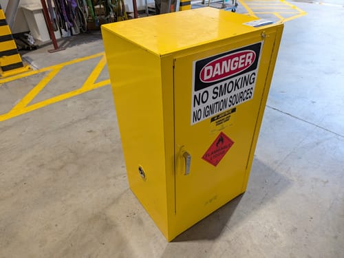 slide-items-0