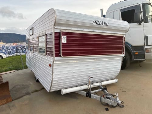 slide-items-0
