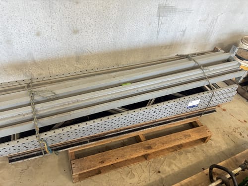 slide-items-1