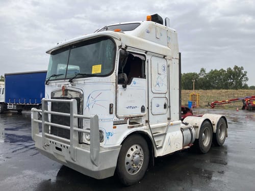 slide-items-2