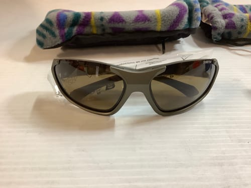 slide-items-3