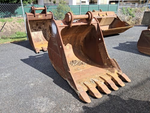slide-items-0