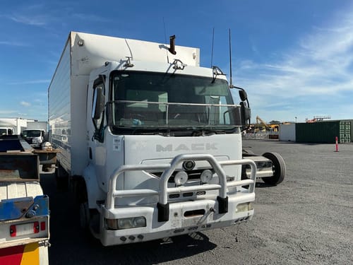 slide-items-0