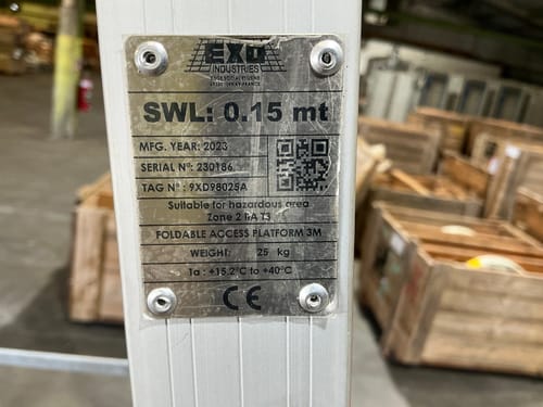 slide-items-3