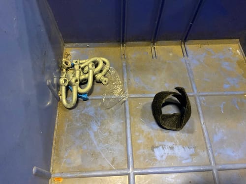 slide-items-1