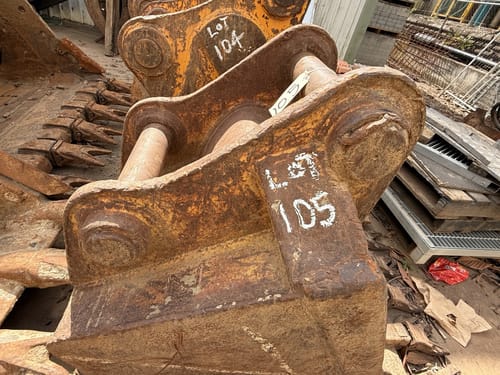 slide-items-3