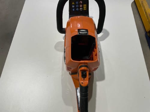 slide-items-3