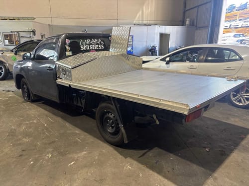slide-items-4