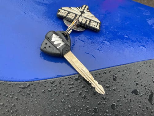slide-items-4