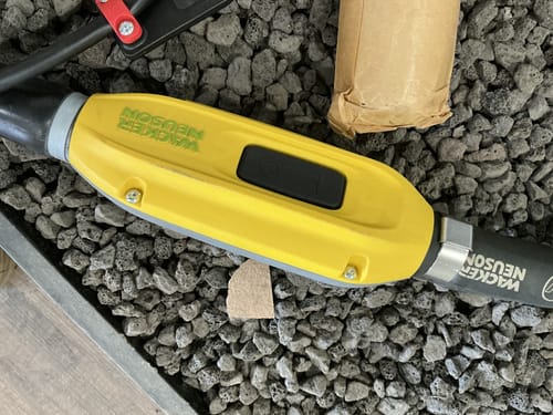 slide-items-1