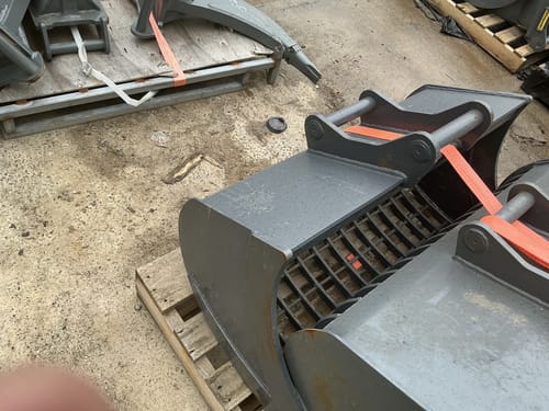 slide-items-1