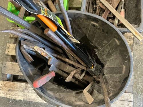 slide-items-1