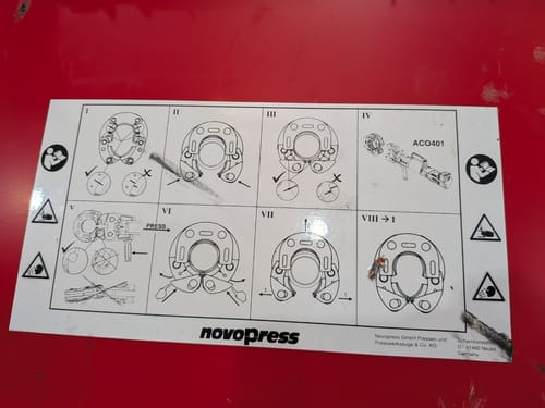 slide-items-4