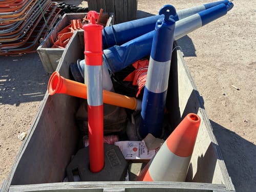 slide-items-2