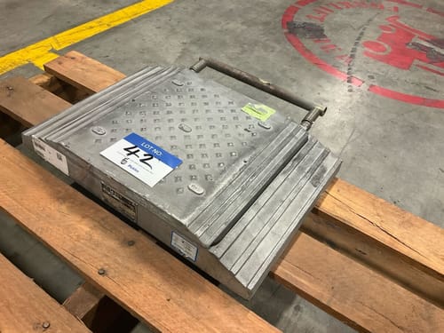 slide-items-1