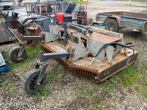 slide-items-3