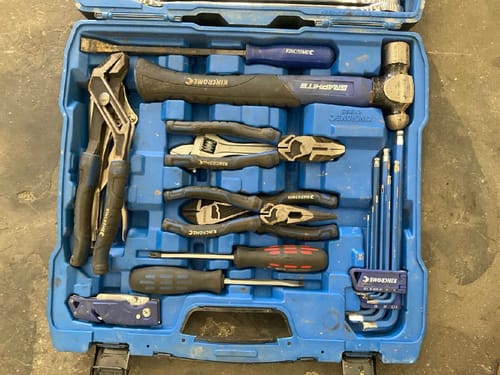 slide-items-3